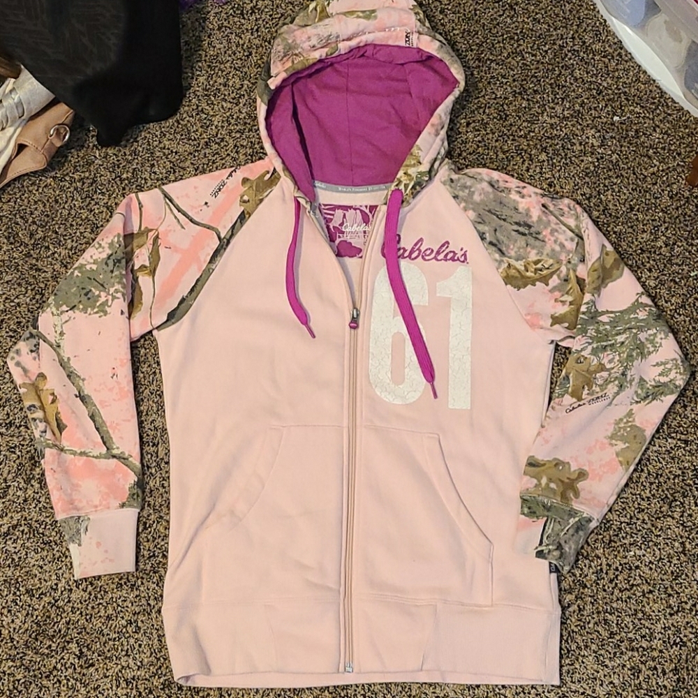 Womens Cabelas hoodie/zipup